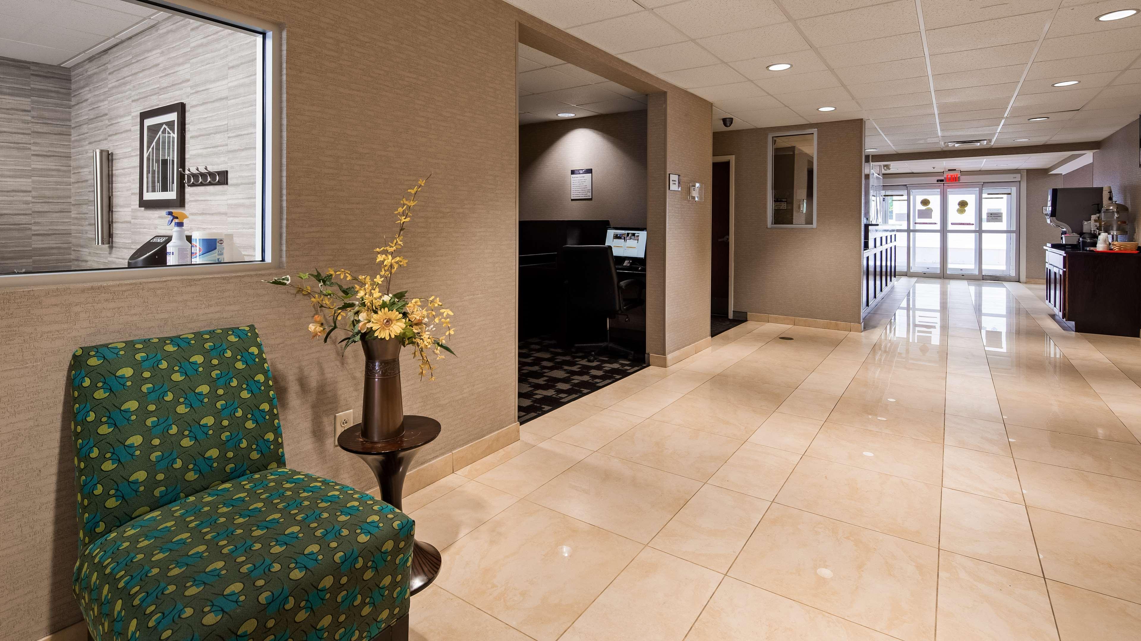 Best Western Concord Inn And Suites Экстерьер фото