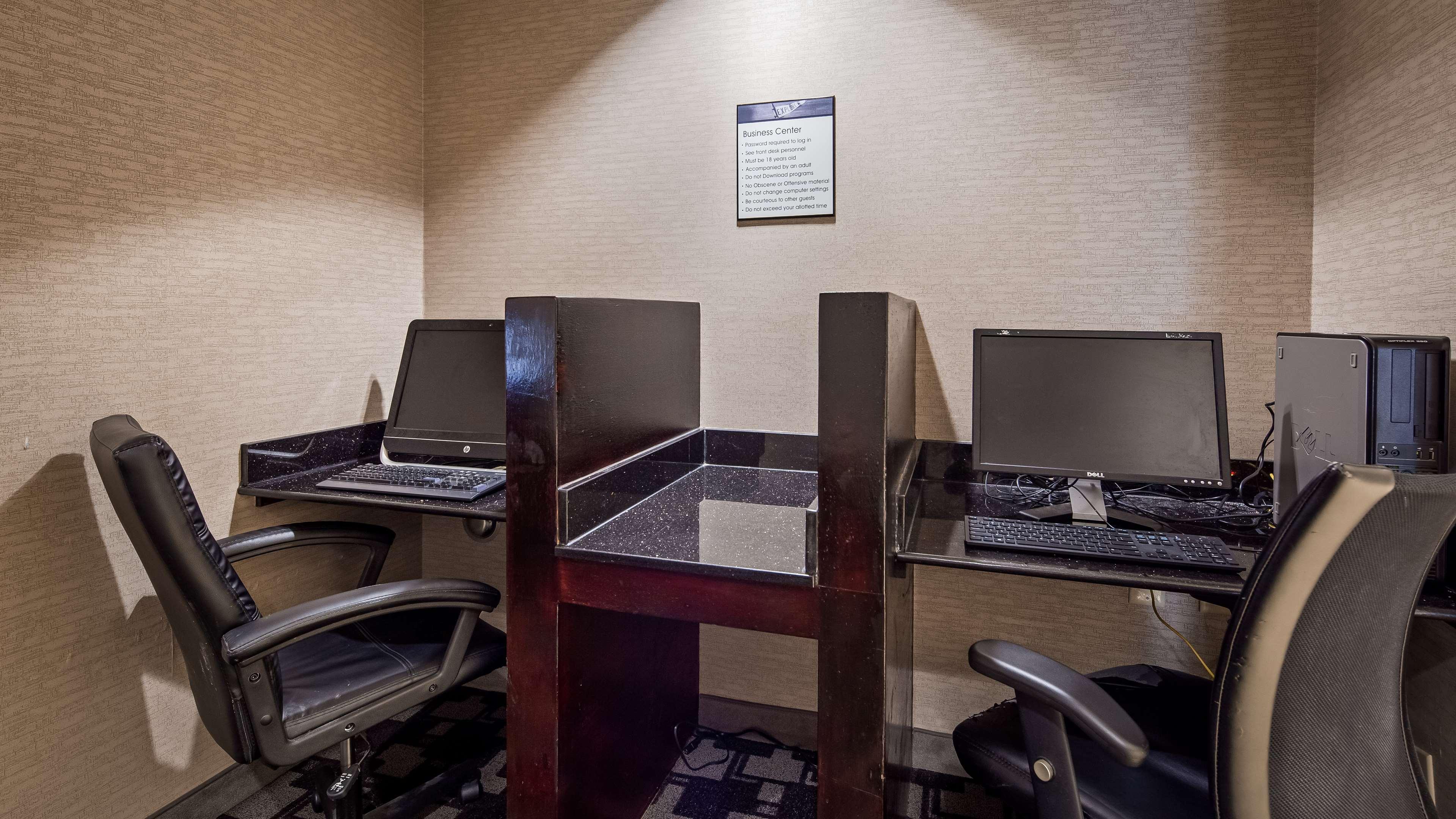 Best Western Concord Inn And Suites Экстерьер фото